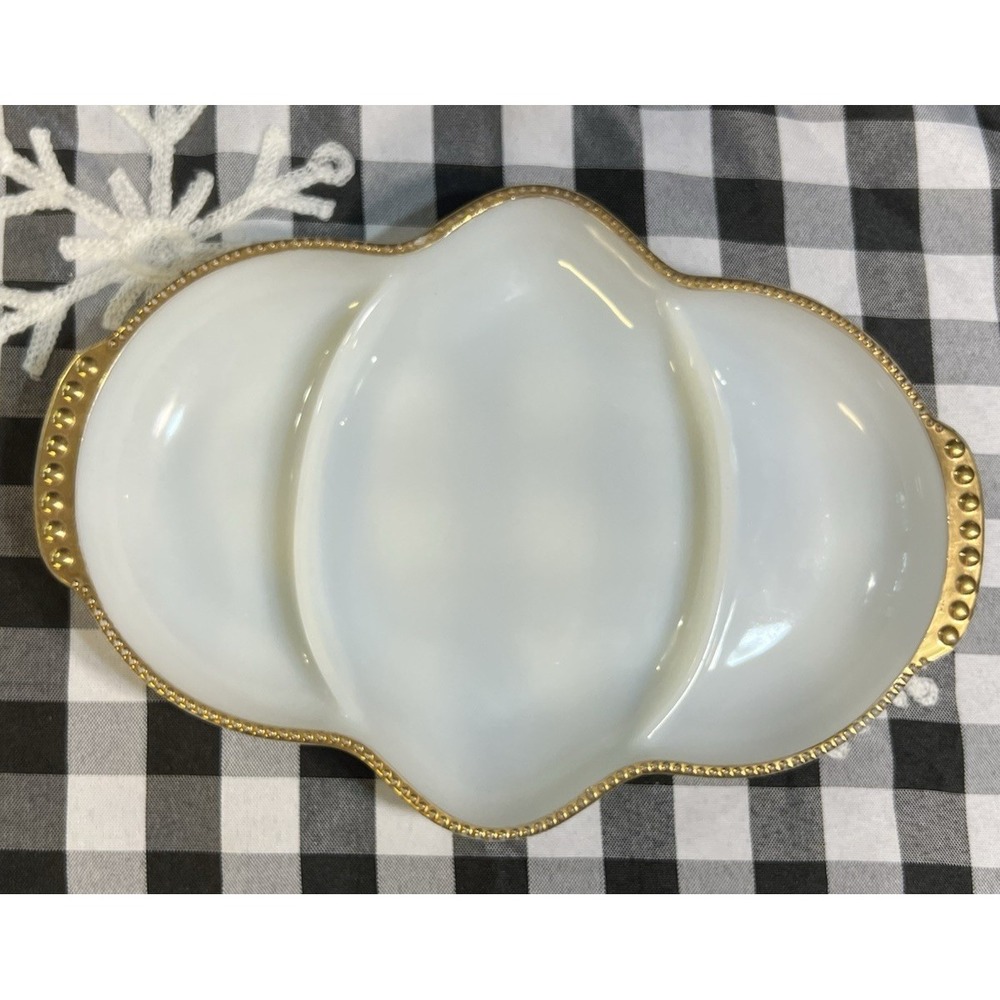 VTG Fire King‎ Oven Ware With Dividers and Gold Rim 11" Length (2120)